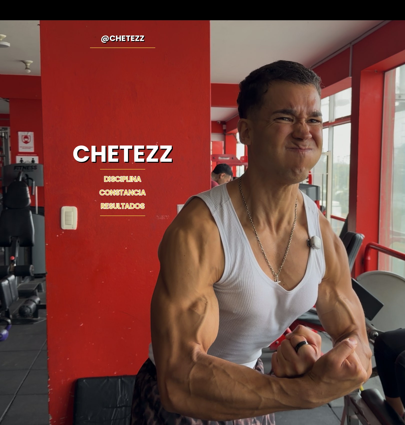 CHETEZZ entrenando en el gimnasio